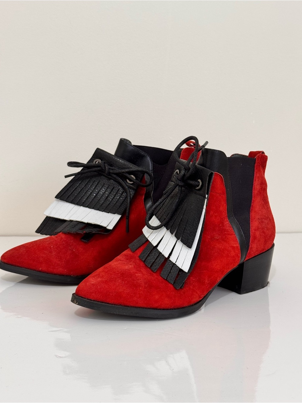 House of Harlow 1960 Red Suede Ankle Boots – Size 36 / US 6